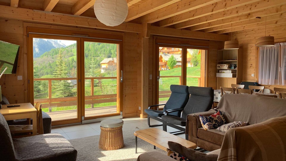 Pra Loup Ski Chalet | Modern chalet 4 bedrooms, south terrace, parking, Pra Loup