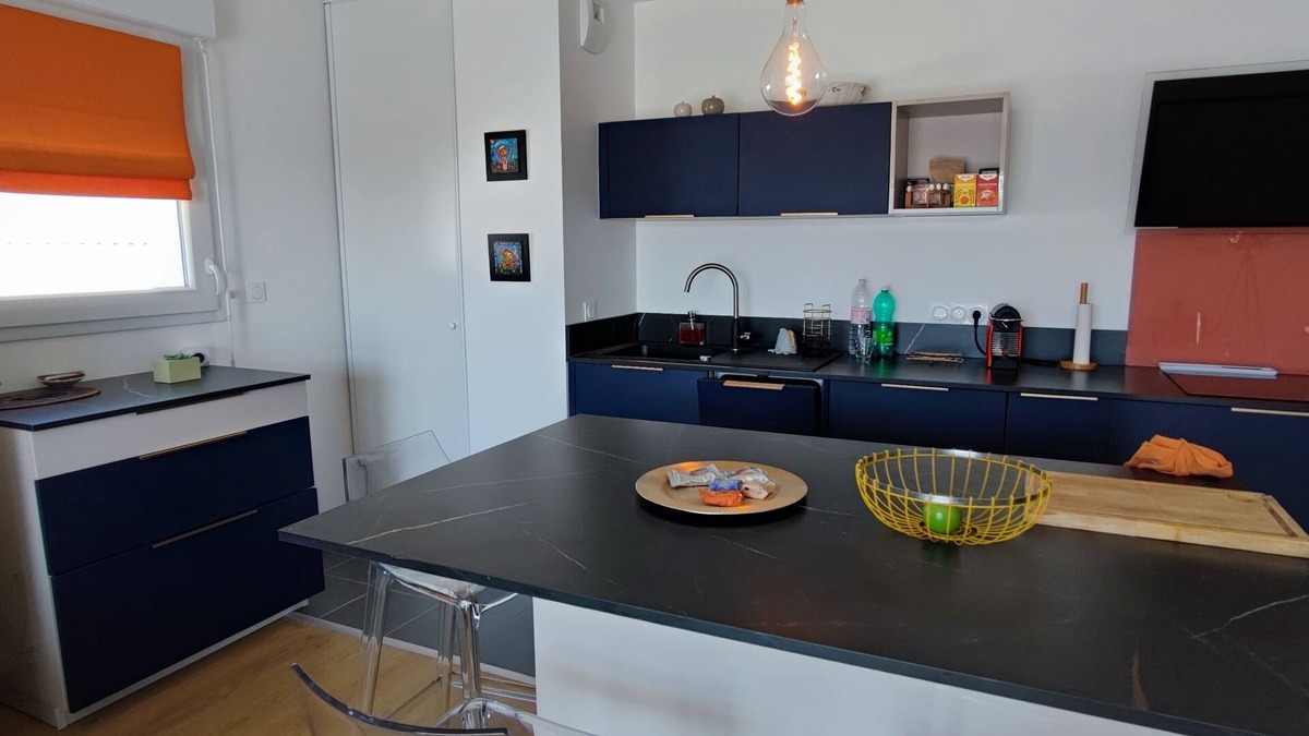 Notre-Dame-de-Monts Apartment | Modern city center apartment, close to the sea and forest, with large balcony