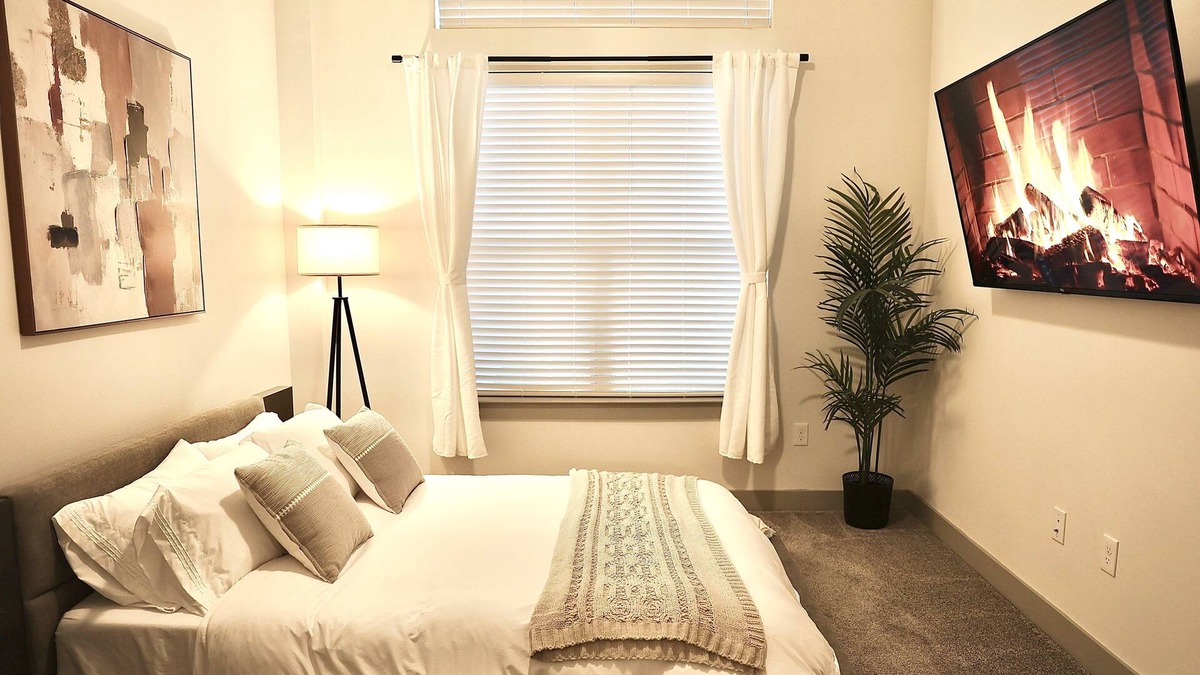 Starwood Village Apartment | ⭑MODERN+CLEAN⭑ GREAT DEAL FOR TRAVEL, WORK & FUN⭑