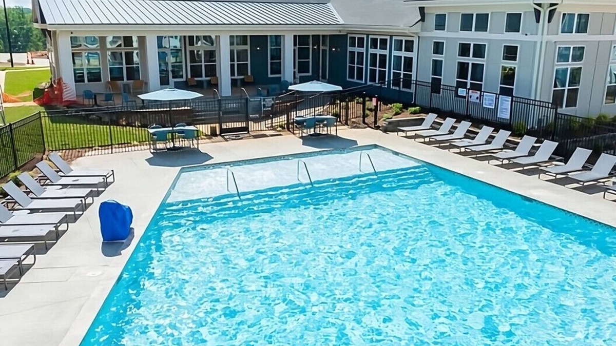 Mooresville Apartment | Modern Comfort Near Mooresville's Attractions