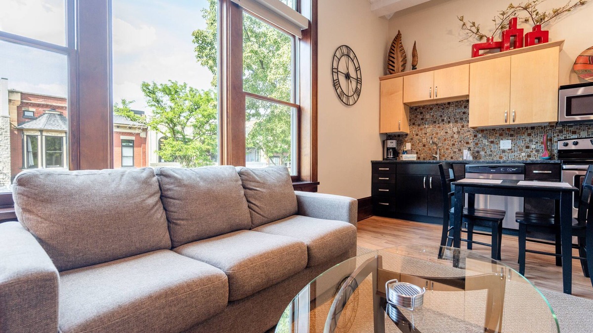 Holland Condo | Modern Condo in Downtown Holland: The Macatawa