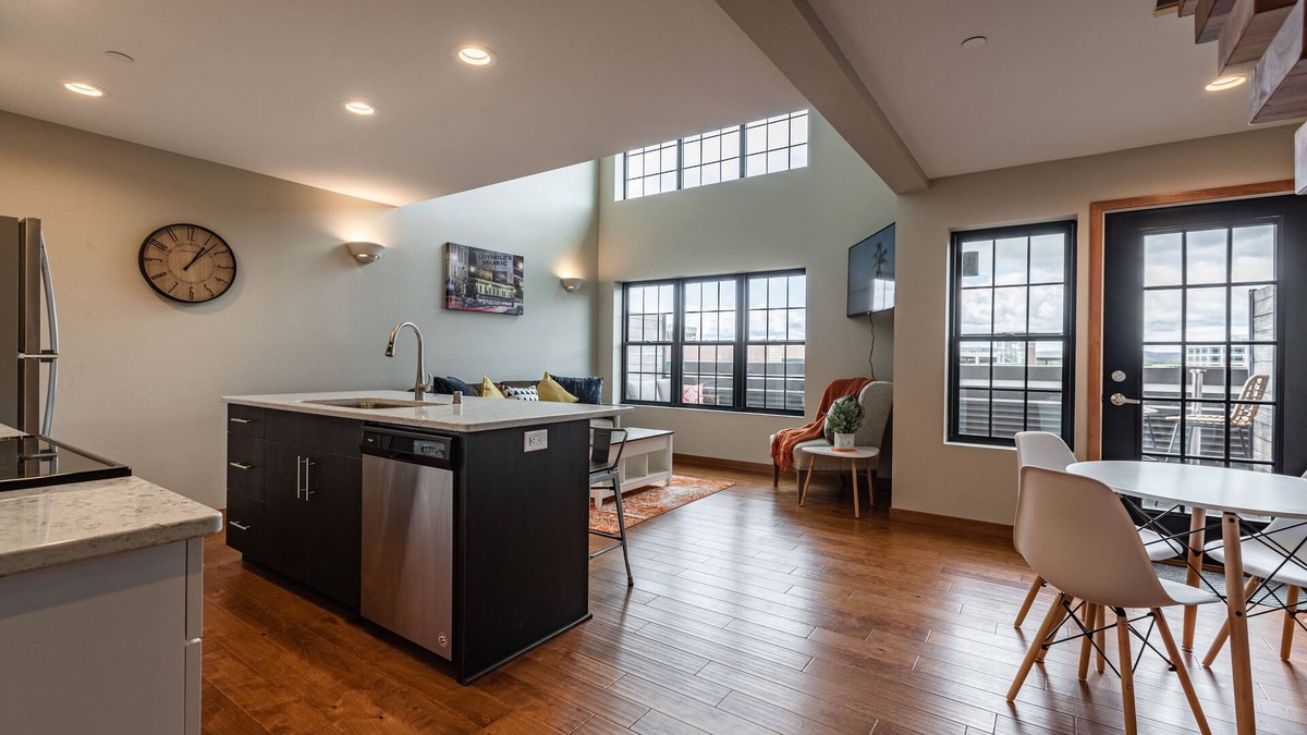 Historic Downtown La Crosse Condo | Modern condo near the heart of downtown La Crosse and all it has to offer!