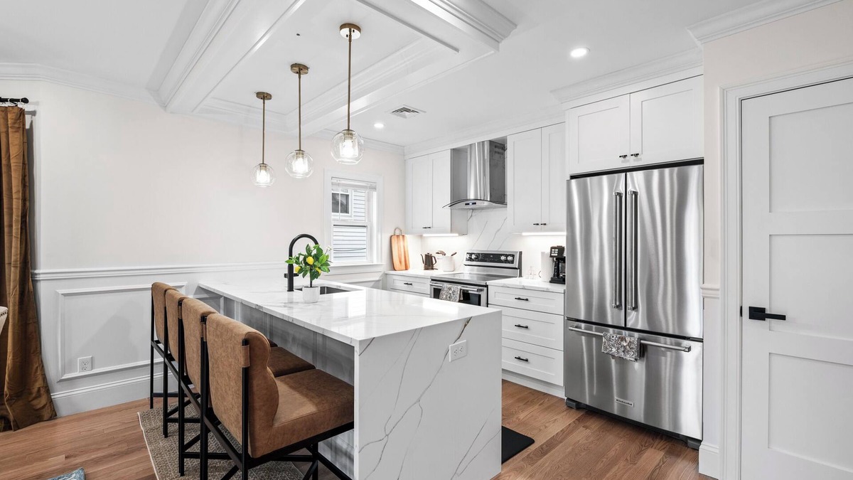 Forest Hills - Woodbourne House | Modern Condo Walk-Out Basement Near Train