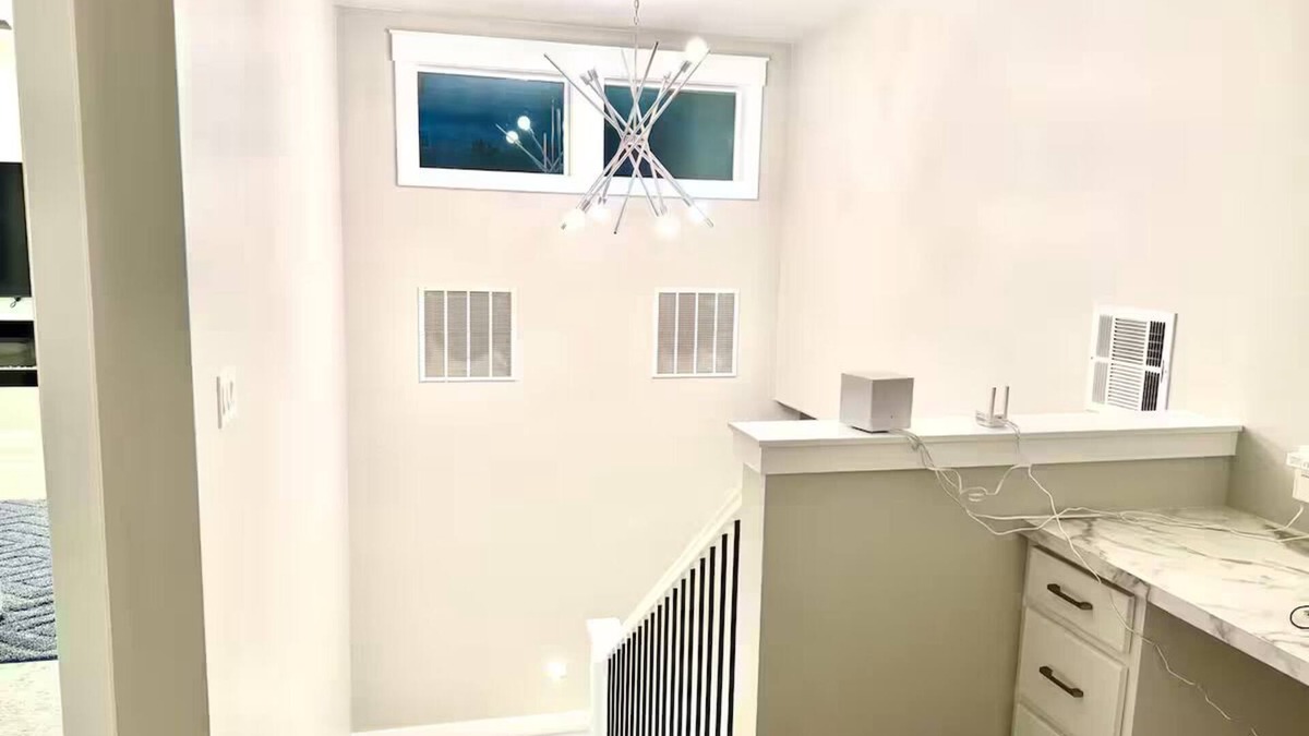 Southwest Ada County Alliance House | Modern & Conveniently located spacious 4-bedroom house in Boise/Meridian area