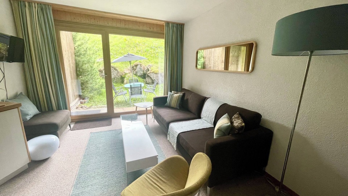 Noveli Apartment | Modern, cosy ski-in ski-out flat