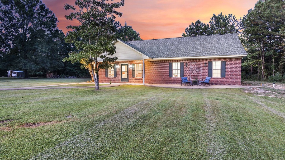 Starkville House | Modern | Country | Elegance