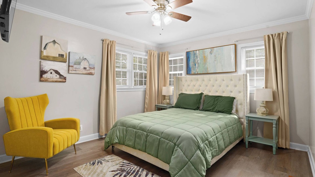 Rocky Mount House | Modern & Cozy Home Mins to everythingnn