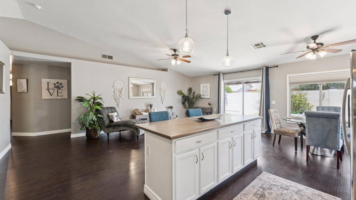 Castlegate House | Modern & Cozy House With Salt Pool & Baja Deck In San Tan Valley