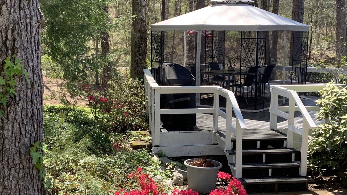 Conyers Apartment | Modern cozy retreat at the lake 30 minutes from Atlanta - on vacation every day