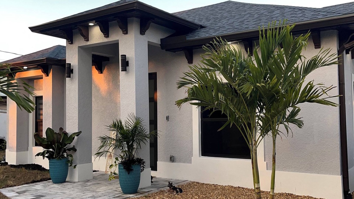 San Carlos Park House | Modern Cozy Retreat, Peaceful and Prime Location