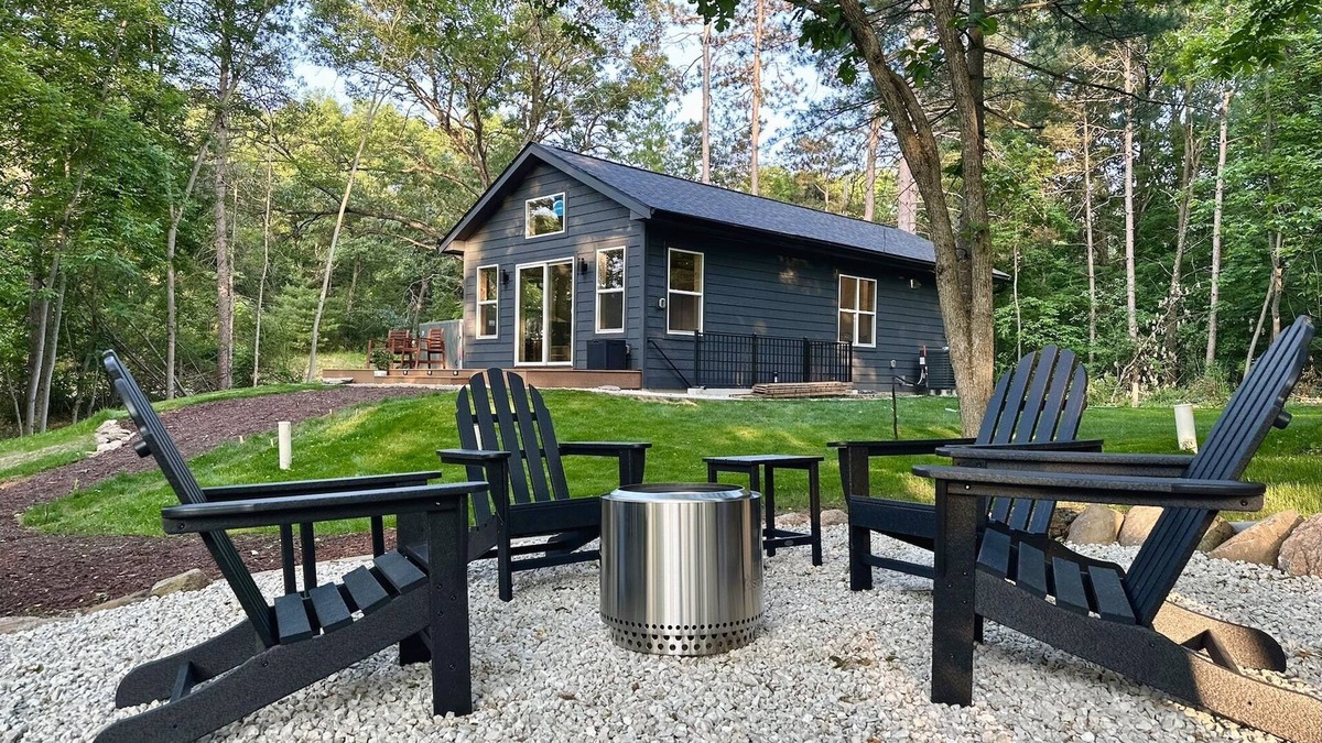 Montello Cabin | Modern Design - Fire Pit - Lake Access