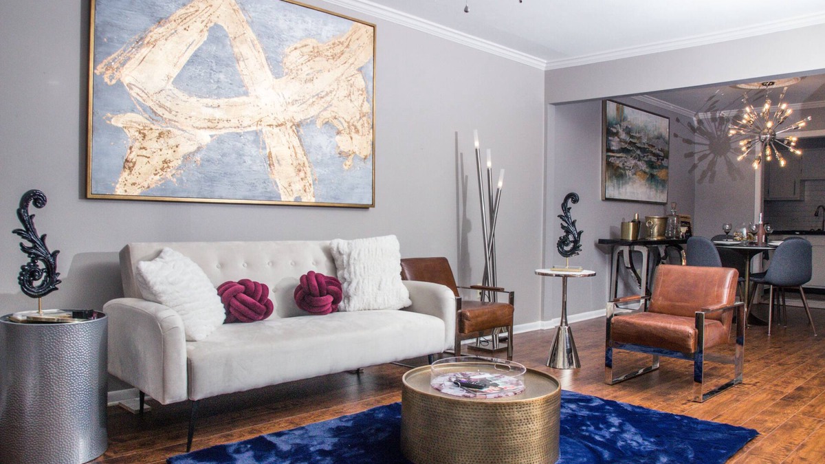 Tougaloo Condo | Modern Designer Condo Near I55 w/Balcony