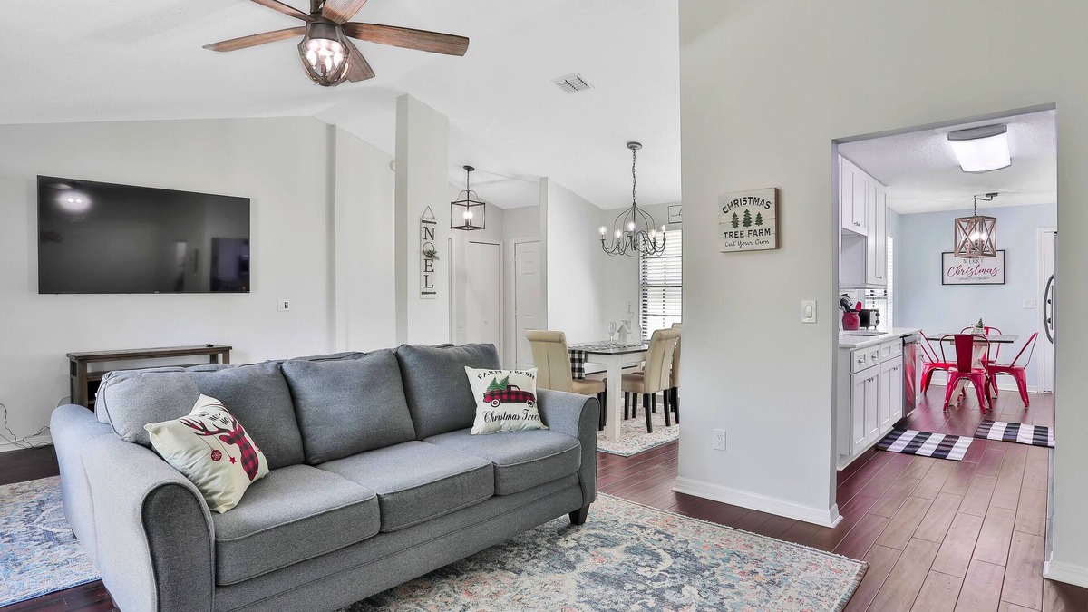 Doctors Inlet House | ★Modern E. Orange Park Home 6+Bed Fence Beach 40min★