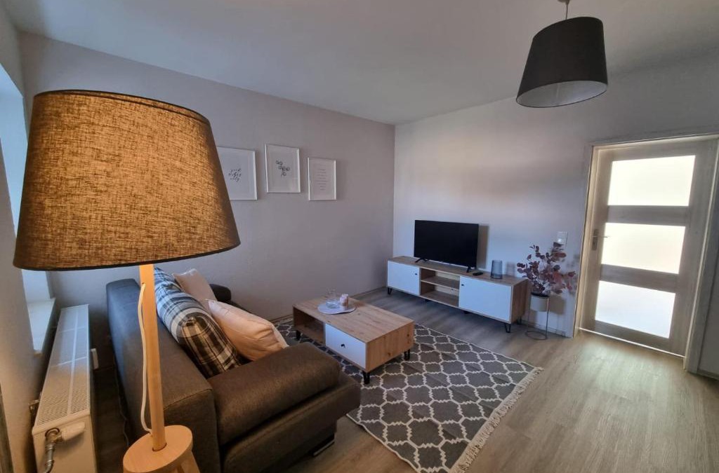 Friedland Apartment | Modern eingerichtet-stadtnah-Ferienwohnung mit Geschirrspüler und Waschmaschine