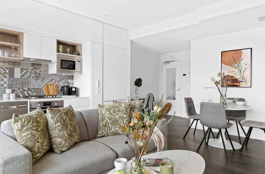 Caulfield North Apartment | Modern Elegance Caulfield North