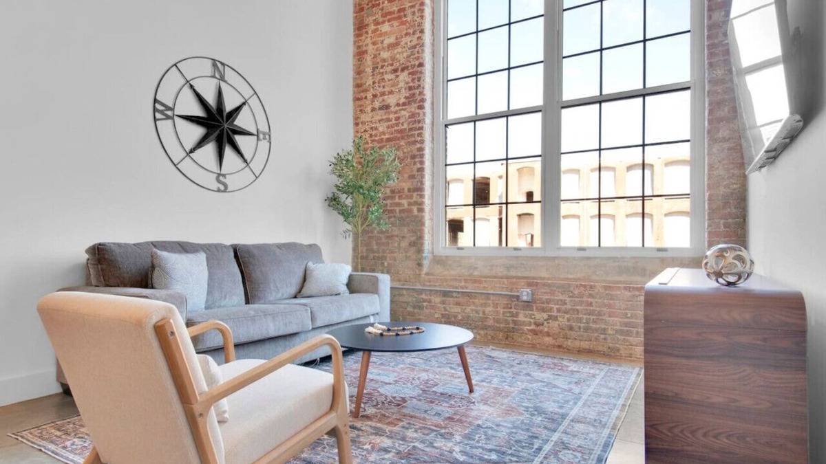 Judson Apartment | Modern Escape | Pool | Easy Access to DT & More!