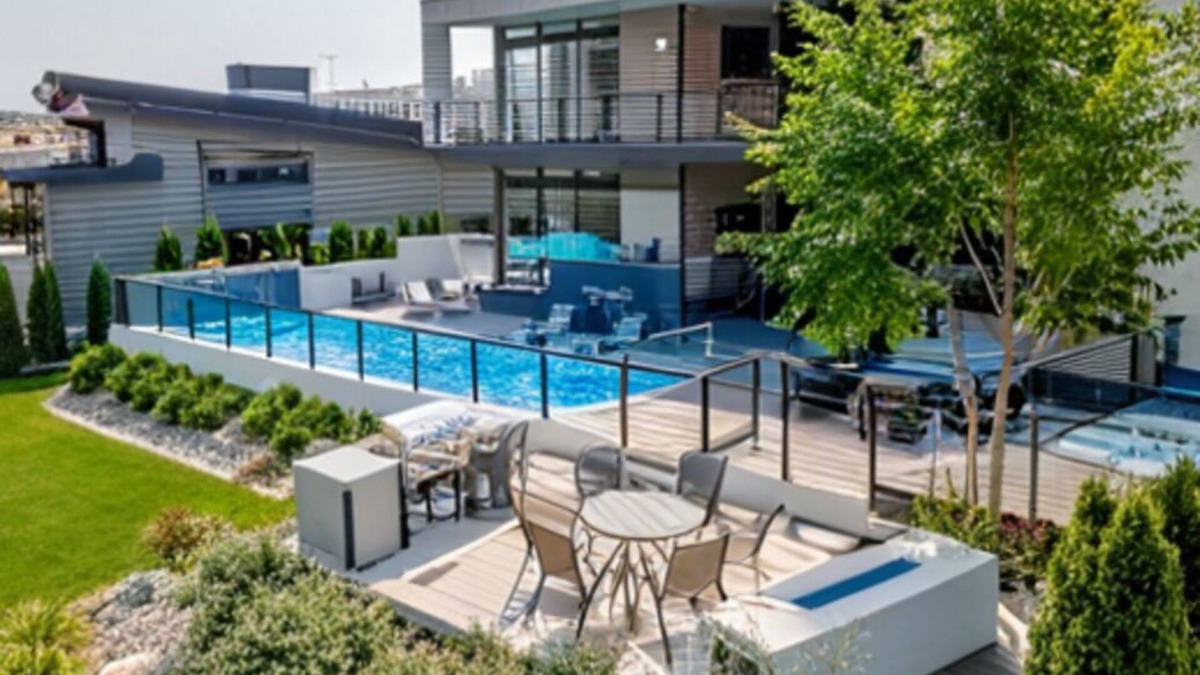 Orondo House | Modern Estate on Columbia River w/Boat Dock & Private Pool/Spa