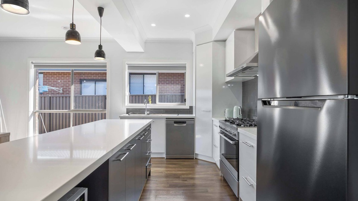 Lucas House | Modern Family Home in Lucas with Free WiFi