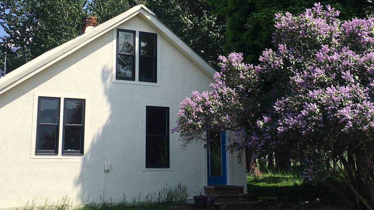 Arlee House | Modern Farmhouse: Heart of the Jocko Valley, 23 Minutes From Missoula