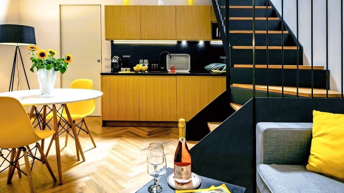 Bardolino Apartment | Modern flat in the heart of Bardolino with swimming pool and parking