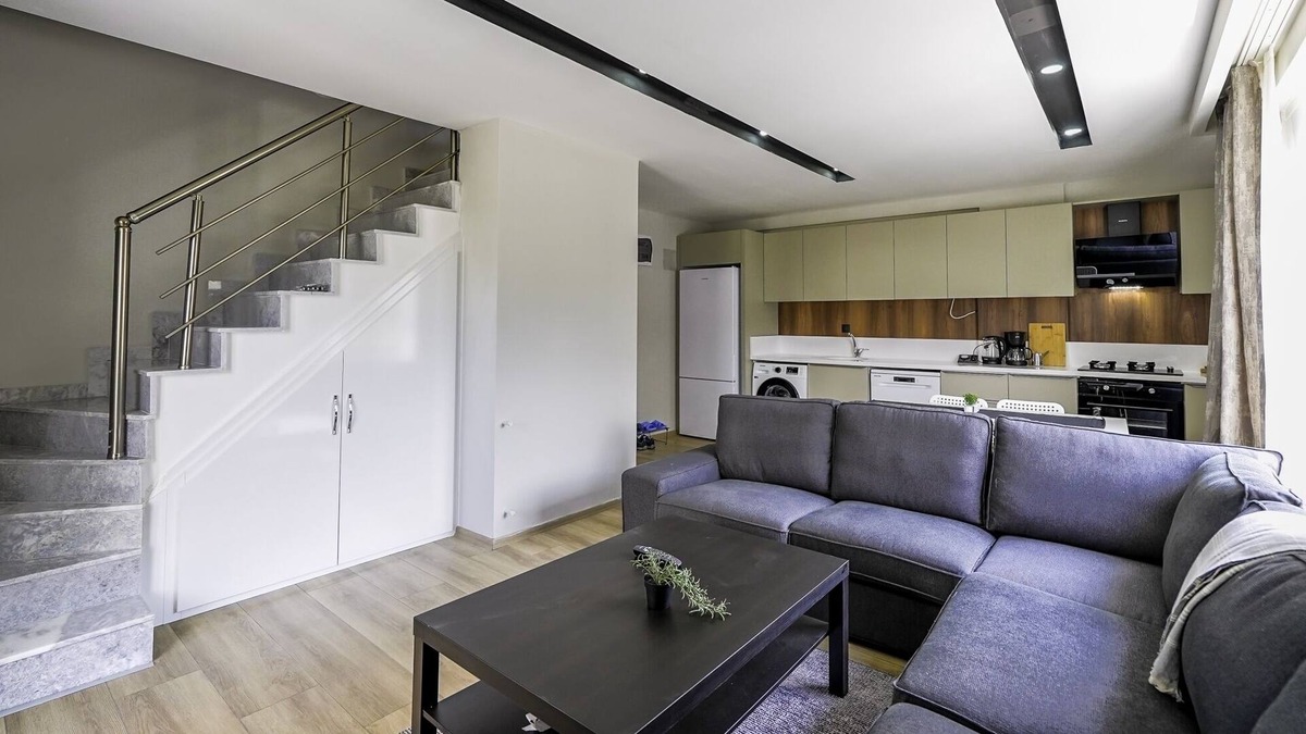 Goynuk Apartment | Modern Flat w Balcony 5 min to Beach in Kemer