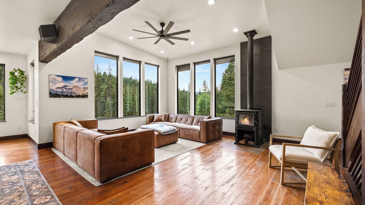 Whitefish House | Modern Forest Getaway - Mins From Whitefish, Glacier Park, & Ski Mtn