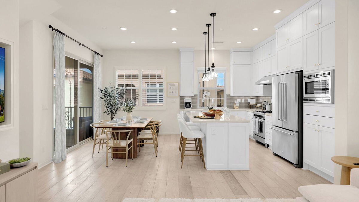 Portola Springs House | Modern Grand Luxury Estate in Irvine with Pool & Amenities