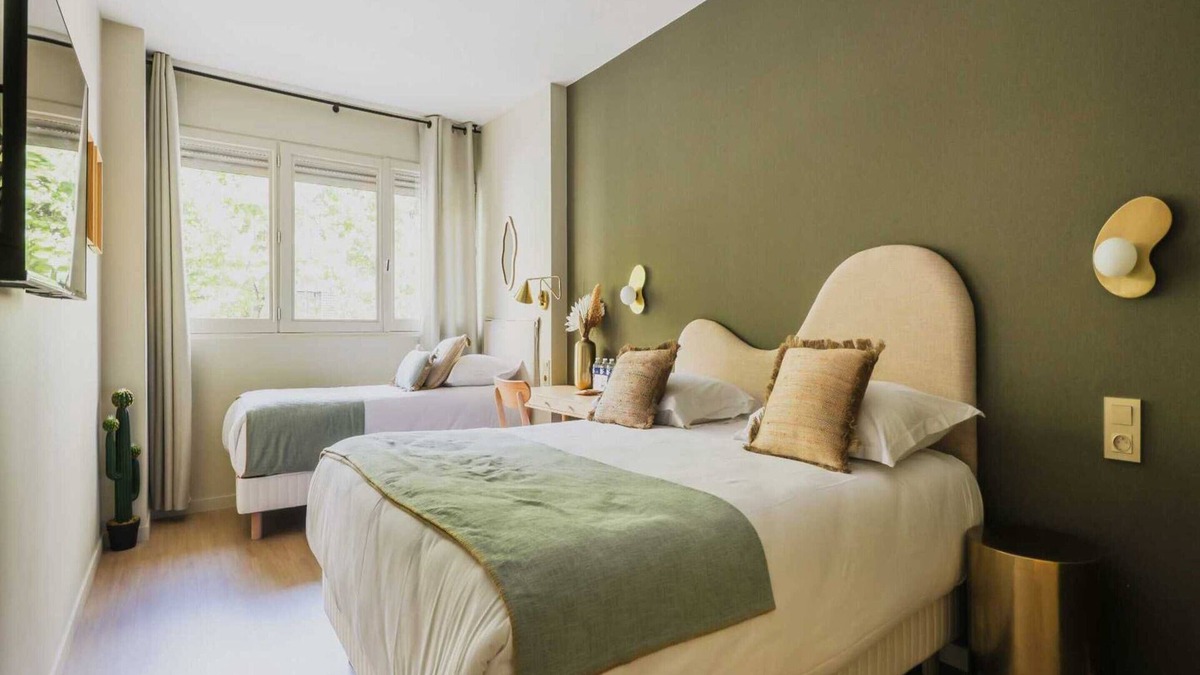 Meudon-la-Foret Apartment | Modern "green Suites" Residence - Meudon/velizy