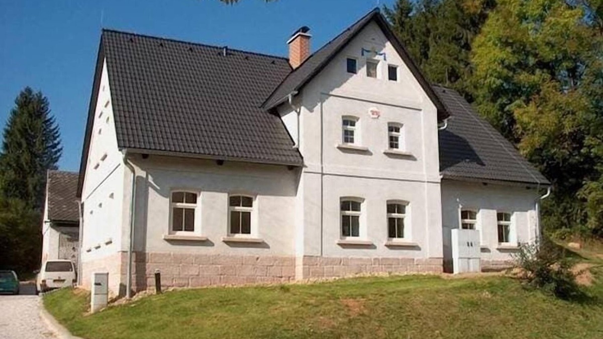 Stupná House | Modern Holiday Home in Vidochov with Swimming Pool