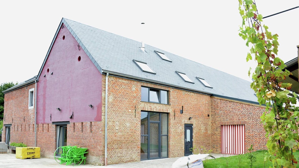 Seron House | Modern Holiday Home in Fernelmont with Garden