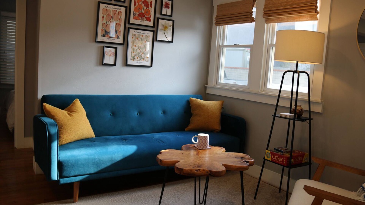 Hillcrest Apartment | Modern home in the heart of San Diego! Entire 1bd apartment in walkable area!