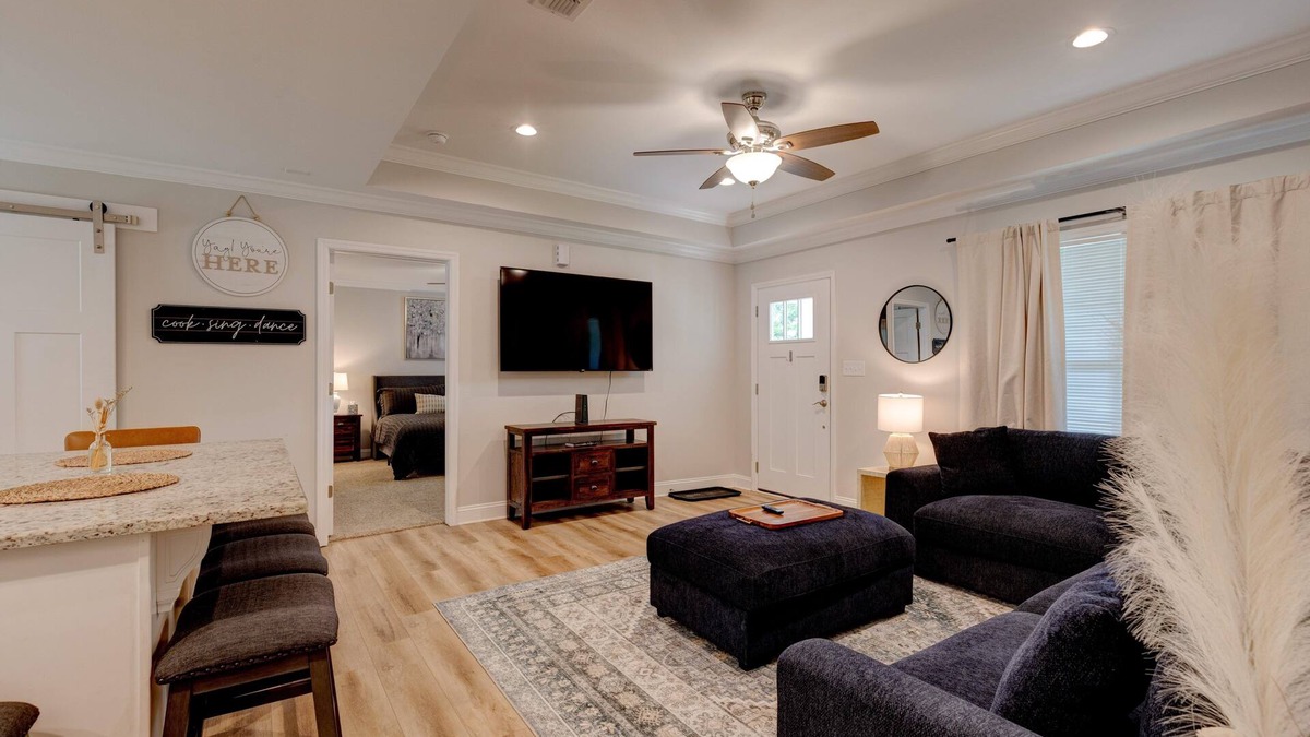 Thomasville House | Modern Home Near Downtown Thomasville