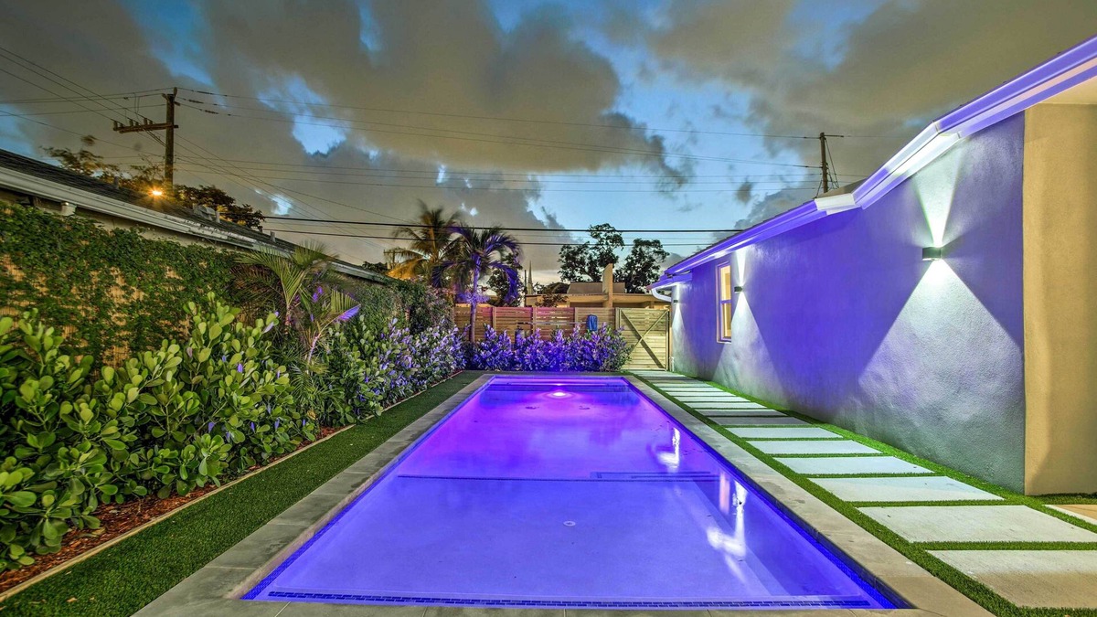South Middle River House | Modern Home w/Shared Pool in Fort Lauderdale!