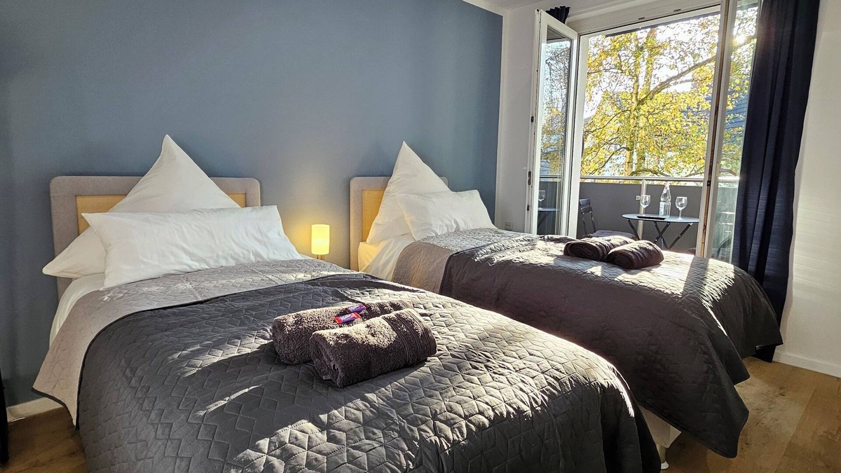 Moers Apartment | Modern Homes - Fully equipped apartment - Balcony - Hotel beds - 4K TV - WiFi