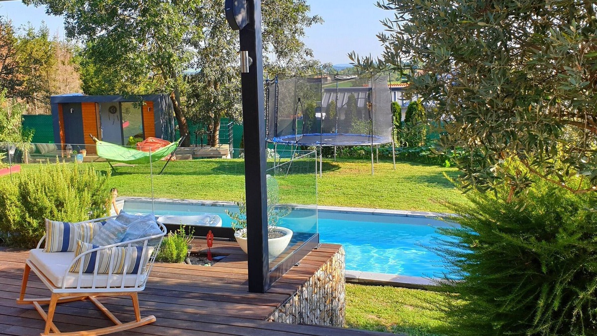 Grezieu-la-Varenne House | Modern house with swimming pool and children's play area, very close to the center of Lyon