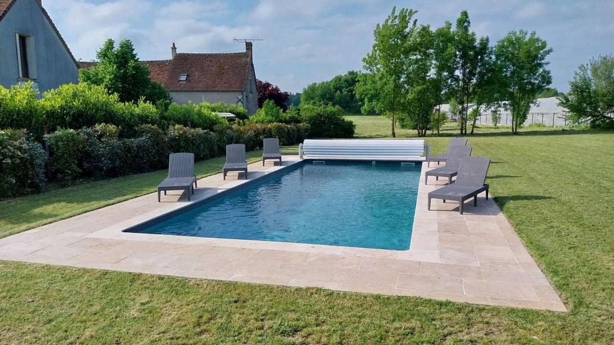 Selles-sur-Cher Cottage | Modern house with secure pool in La Vernelle