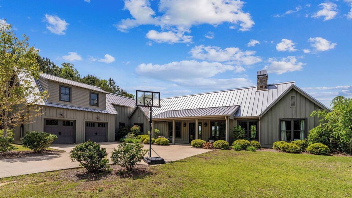 Bremen House | Modern Lake House on Smith Lake, AL close to Birmingham and Huntsville
