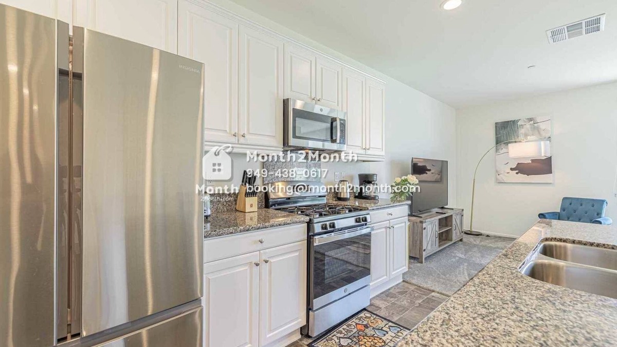 Lancaster House | Modern Life On Buckeye Ct #41589