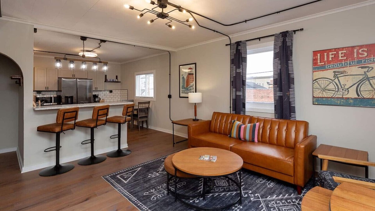 West Des Moines Apartment | Modern Loft in Valley Junction!