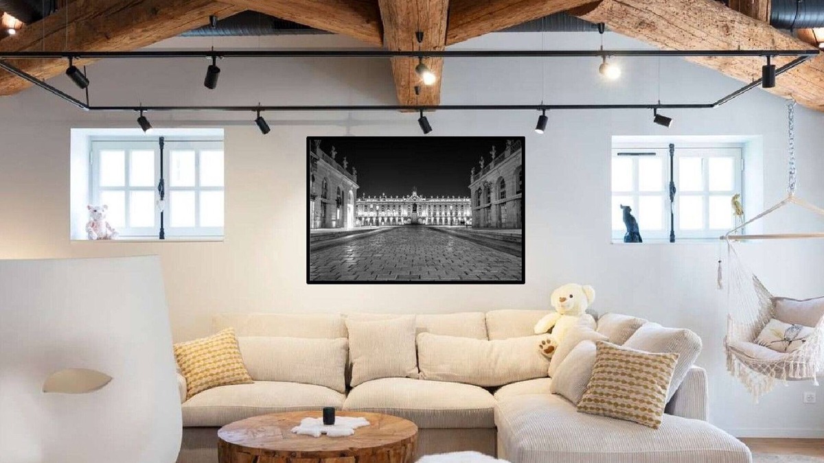Nancy City Centre Apartment | Modern loft with old-world charm, air-conditioned, near Stanislas Square