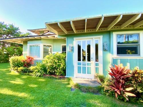 Kalama Tract House | Modern Luxury Beach House Kailua