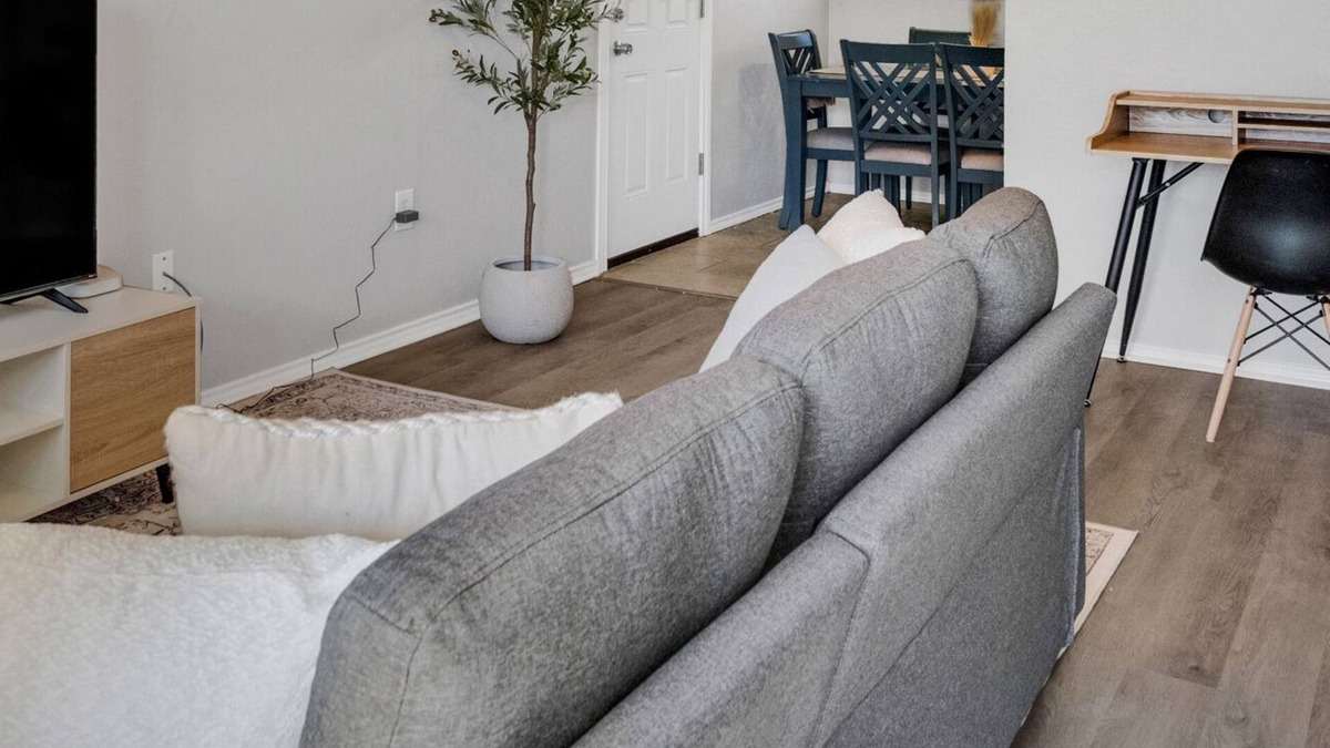 Lawton House | Modern Luxury Haven Near Fort Sill & Hospital