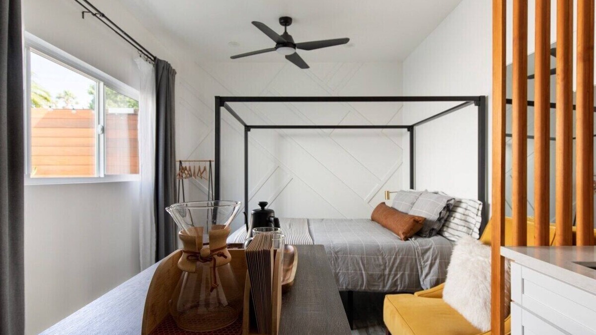 Ladera Heights Apartment | Modern Luxury Studio Patio LAX Beach