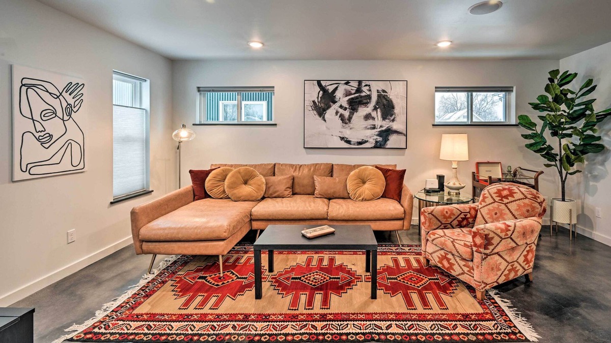 Franklin to the Fort House | Modern Missoula Home ~ 2 Miles to Downtown!