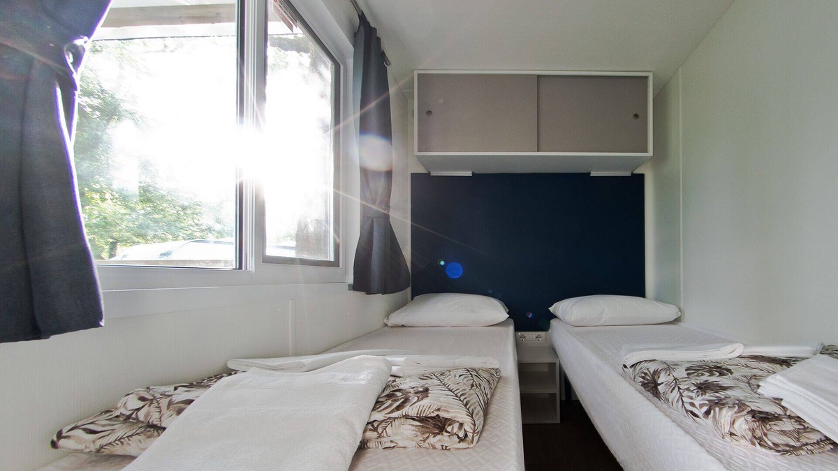Lido Adriano House | Modern mobile home close to beach Marina, 2 bedrooms 1,5 bathrooms, cosy terrace