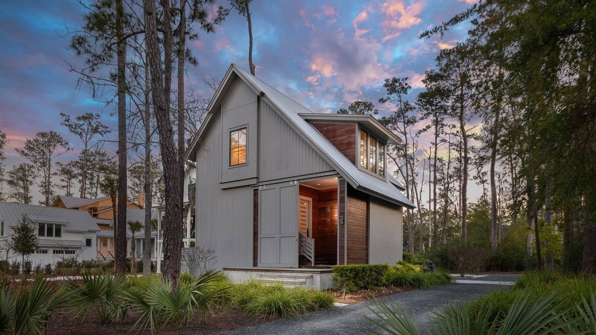 Palmetto Bluff House | Modern Moreland Retreat 423