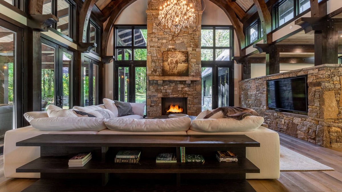 Maggie Valley House | Modern Mountain Creekhouse | Stunning Home with Impeccable Architecture Fireplace, and Fire Pit