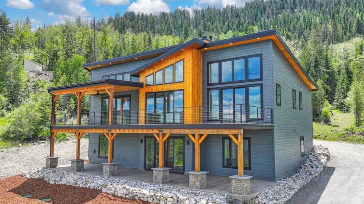 Bonner County House | Modern Mountain Luxury Escape