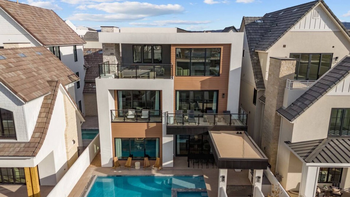 St. George House | Modern Oasis at Desert Color (by Ember Stays)