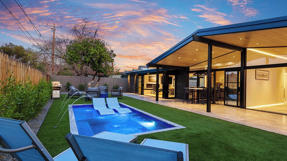 San Marquis Villa | Modern Old Town Villa - 4BR Designer Home w/Plunge Pool & Fire Features